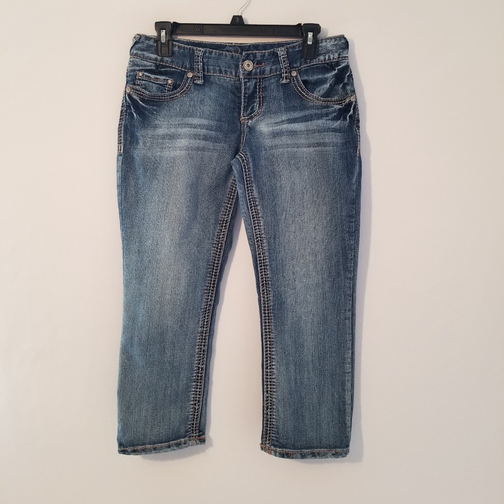 Maurice's Women's Capri Jeans Size 3/4